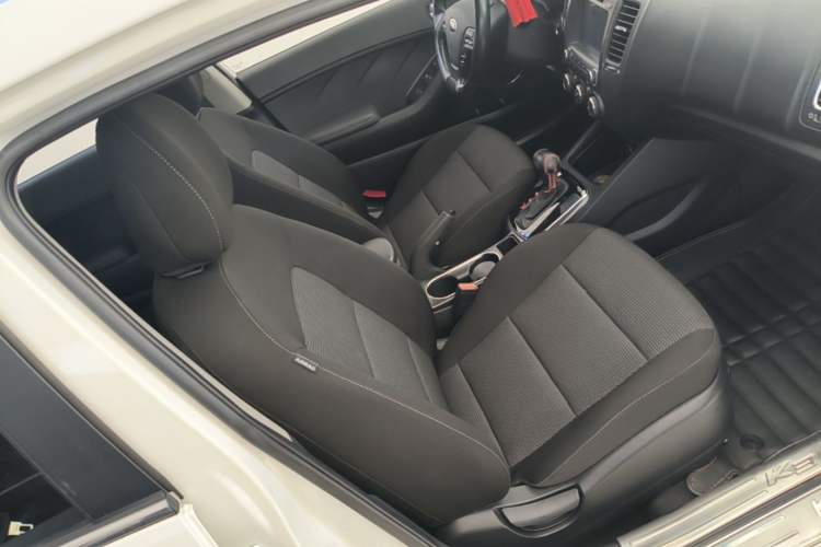 Used Kia K3 2016 1.6L Automatic GLS Right Front Seat