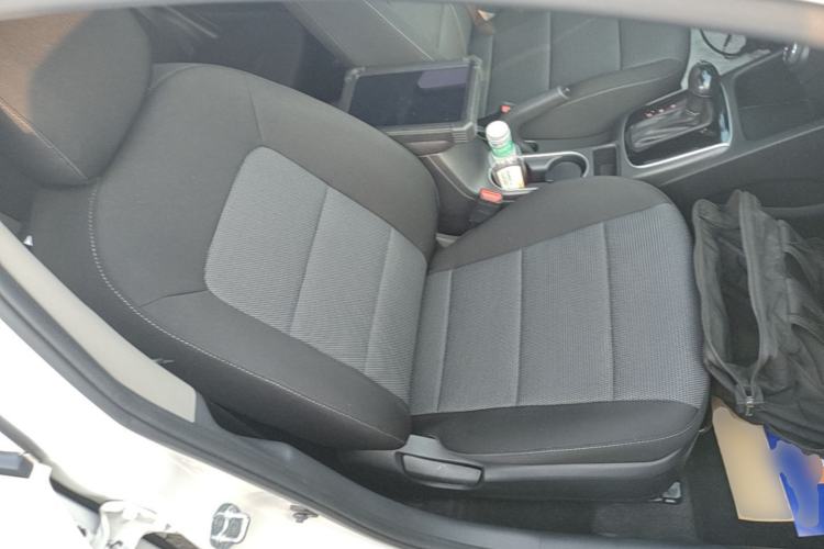 Used Kia K3 2016 1.6L Automatic with Sunroof Right Front Seat