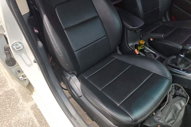 Used Kia K3 2016 1.6L Manual GLS Right Front Seat
