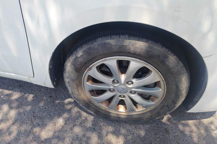 Used Kia K3 2016 1.6L Manual GL Right Front Wheel Hub