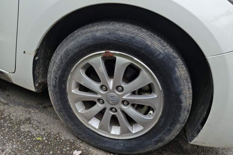 Used Kia K3 2016 1.6L Manual GL Right Front Wheel Hub