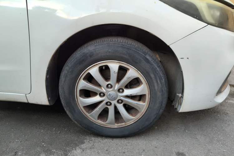 Used Kia K3 2016 1.6L Manual GL Right Front Wheel Hub
