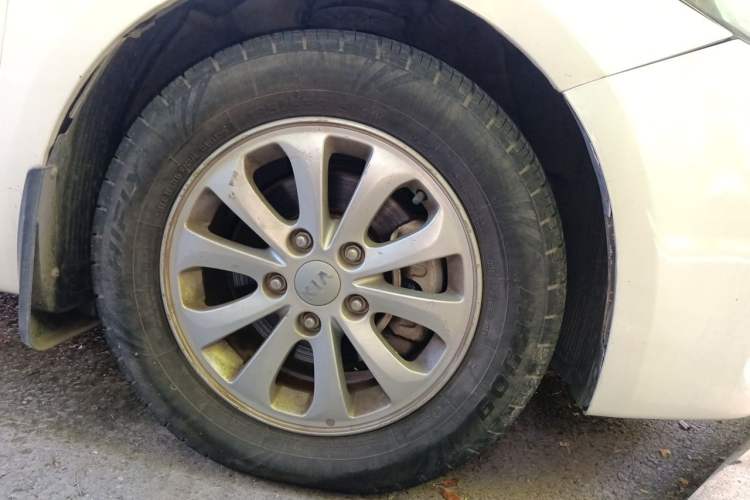 Used Kia K3 2016 1.6L Manual GL Right Front Wheel Hub