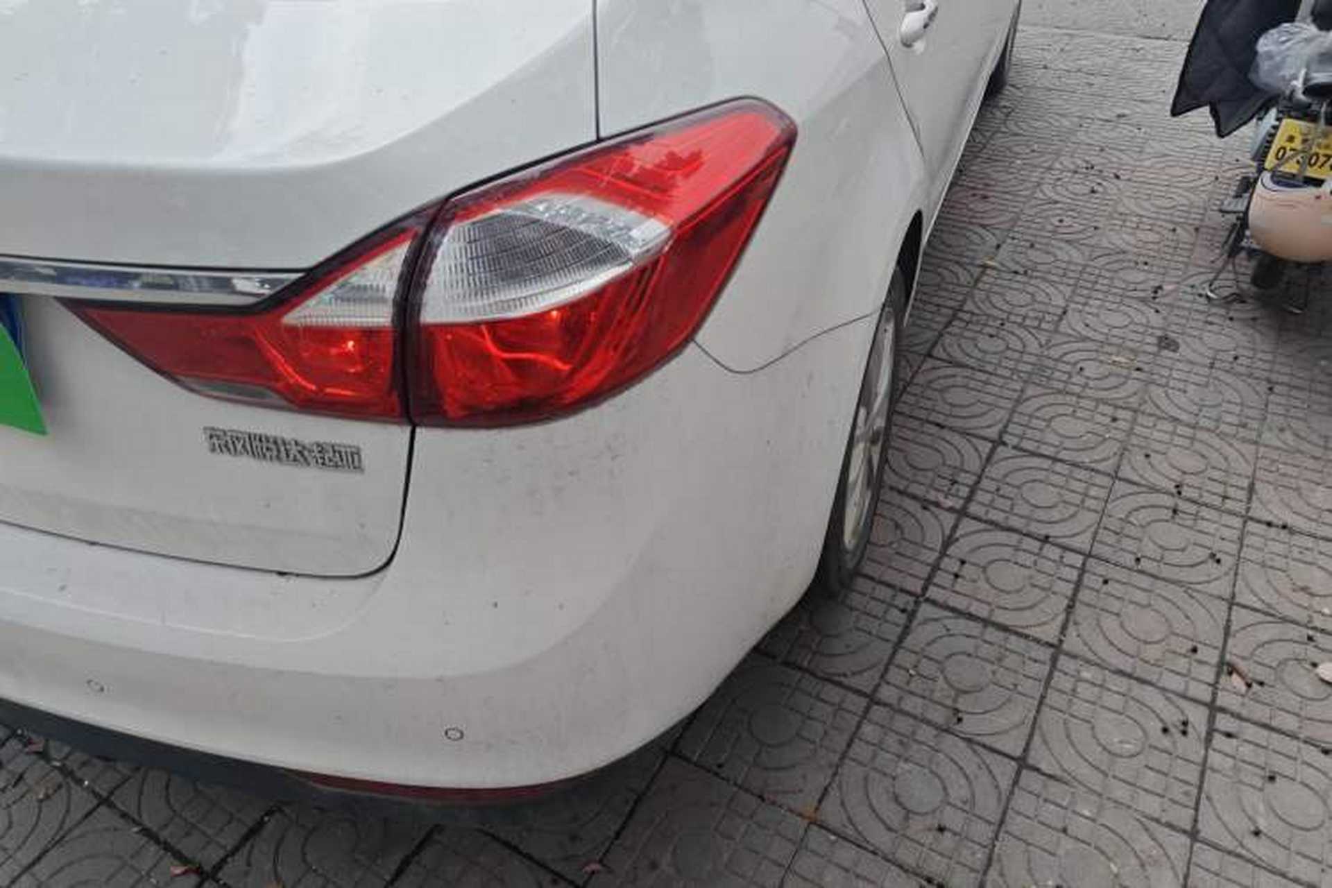 Used Kia K3 2016 1.6L Manual GLS Right Rear Taillight