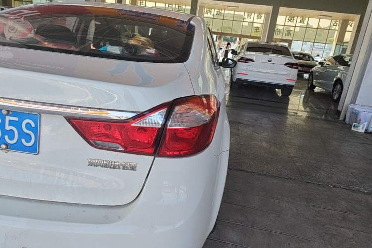 Used Kia K3 2016 1.6L Automatic GLS Right Rear Taillight