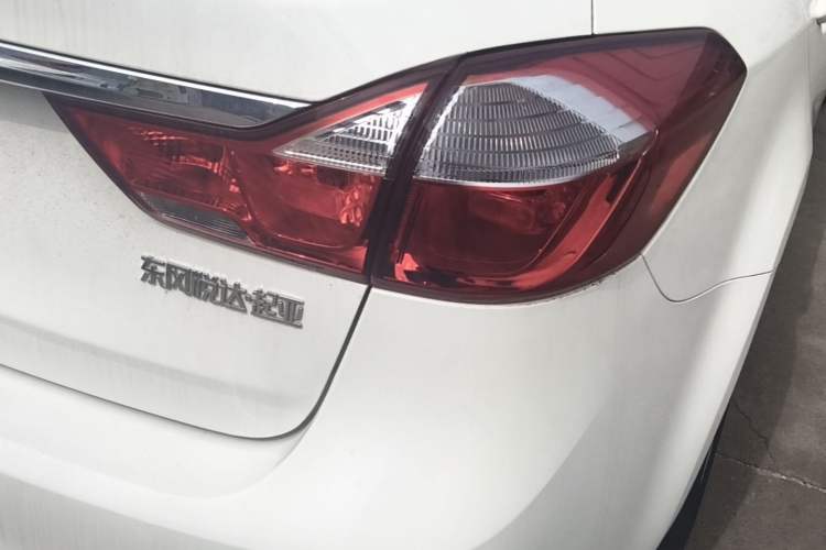 Used Kia K3 2016 1.6L Automatic GLS Right Rear Taillight