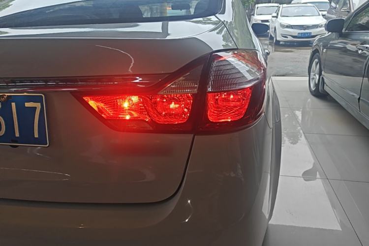 Used Kia K3 2016 1.6L Automatic GL Right Rear Taillight
