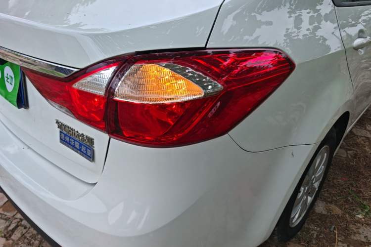 Used Kia K3 2016 1.6L Manual GL Right Rear Taillight