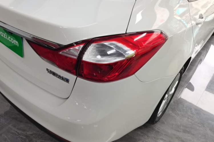 Used Kia K3 2016 1.6L Automatic GL Right Rear Taillight