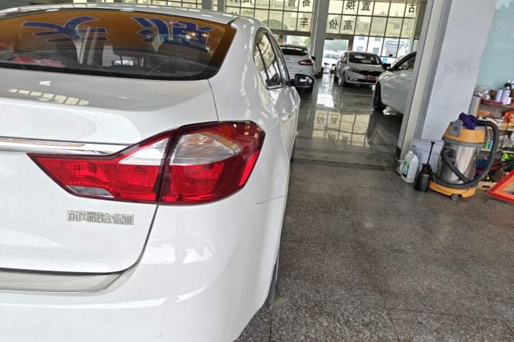 Used Kia K3 2016 1.6L Automatic GLS Right Rear Taillight