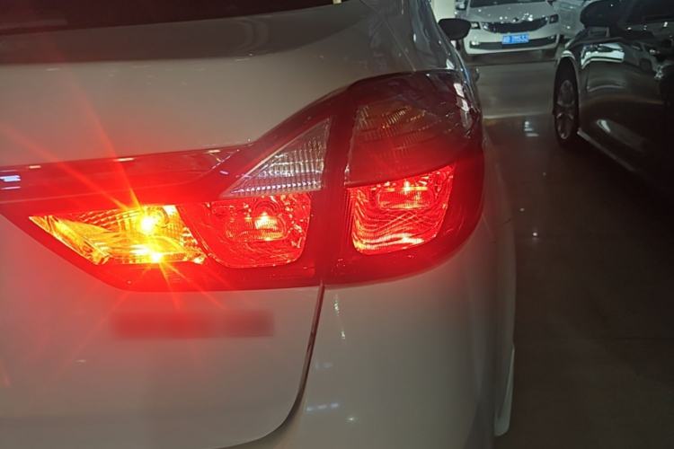 Used Kia K3 2016 1.6L Automatic GLS Right Rear Taillight