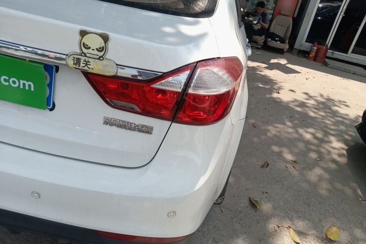 Used Kia K3 2016 1.6L Automatic with Sunroof Right Rear Taillight