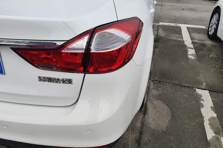 Used Kia K3 2016 1.6L Automatic GL Right Rear Taillight