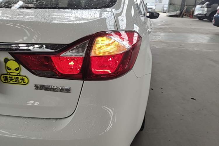 Used Kia K3 2016 1.6L Automatic GLS Right Rear Taillight