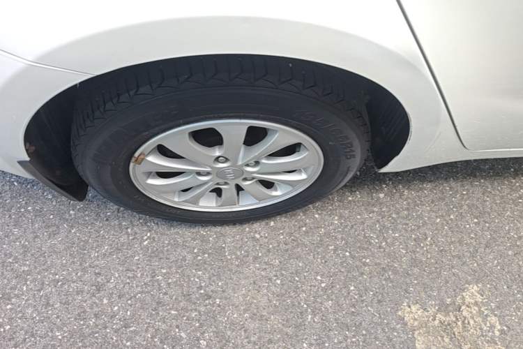 Used Kia K3 2016 1.6L Manual GL Right Rear Wheel Hub