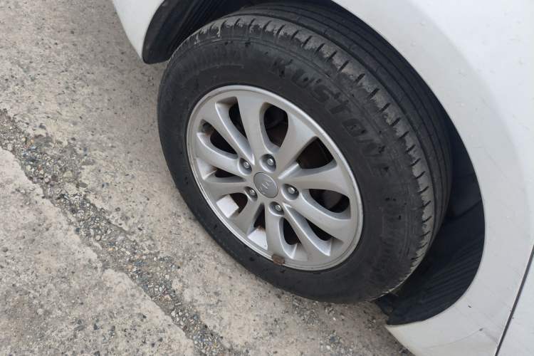 Used Kia K3 2016 1.6L Manual GL Right Rear Wheel Hub