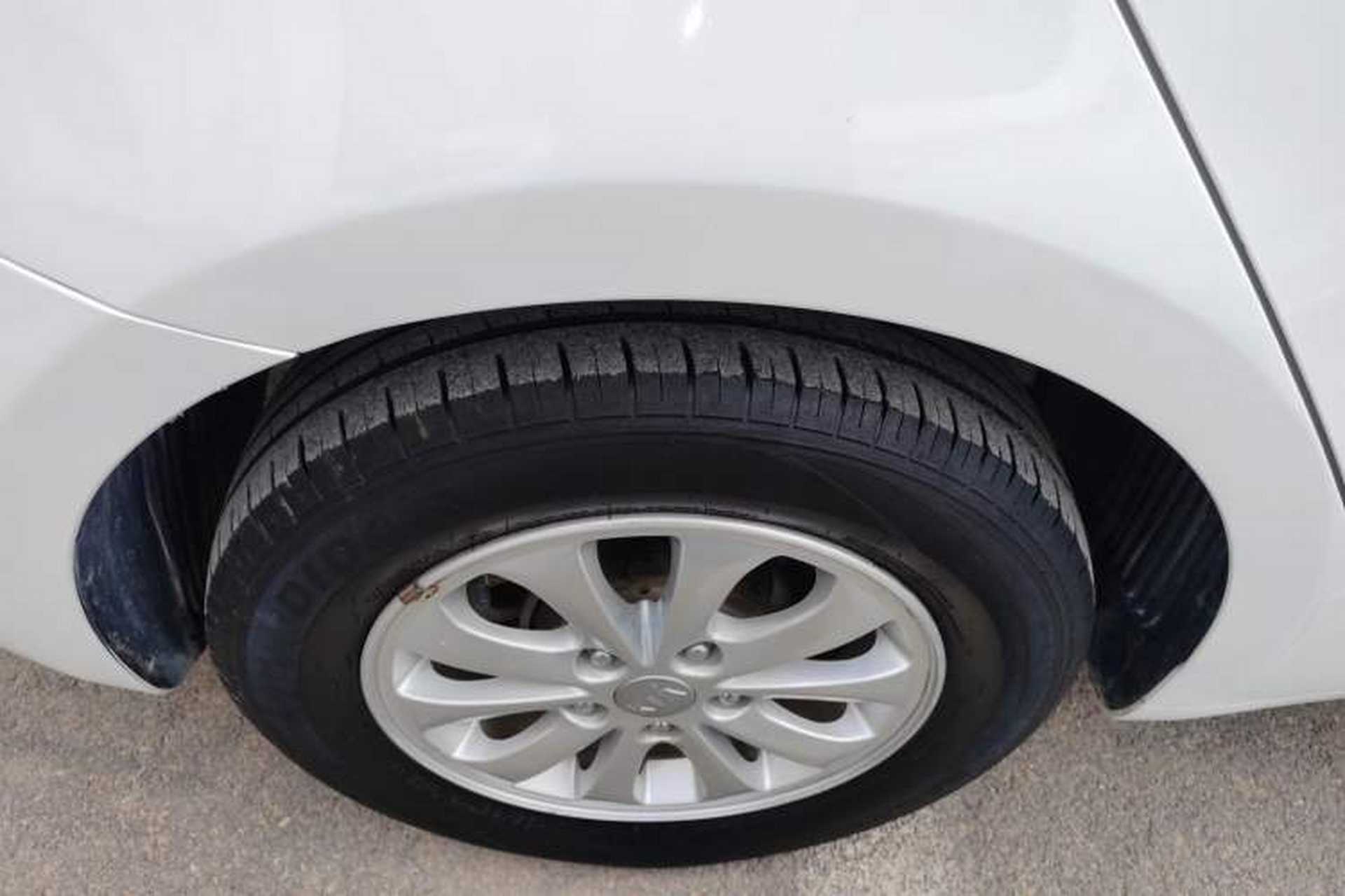 Used Kia K3 2016 1.6L Manual GL Right Rear Wheel Hub