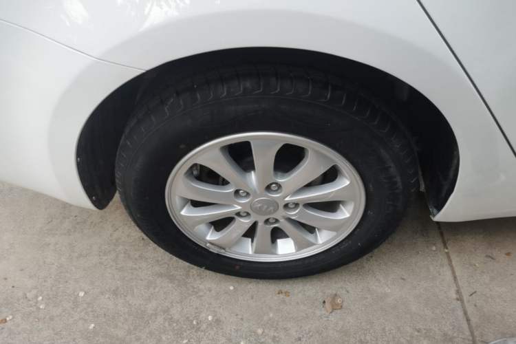 Used Kia K3 2016 1.6L Manual GL Right Rear Wheel Hub