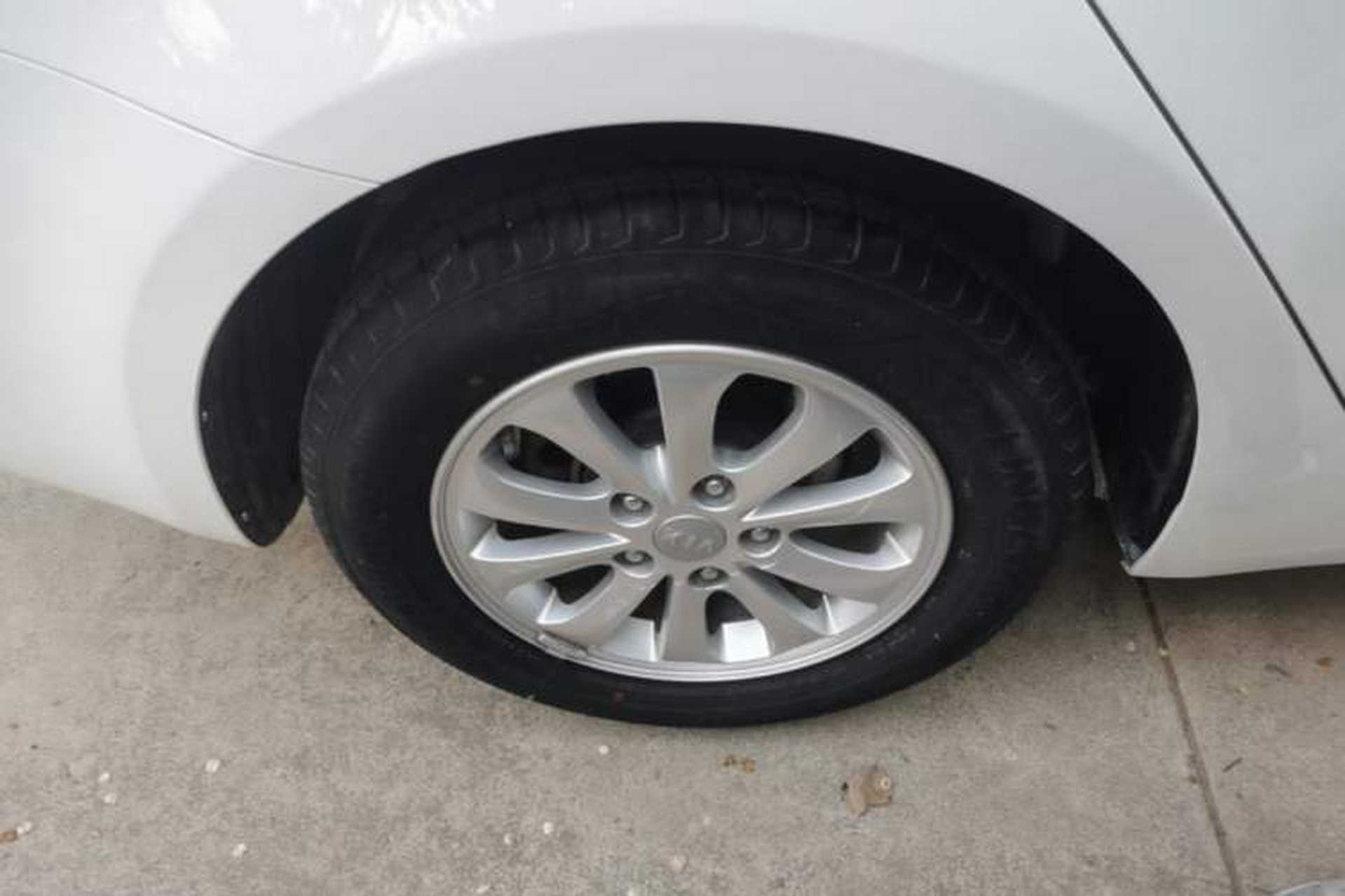 Used Kia K3 2016 1.6L Manual GL Right Rear Wheel Hub