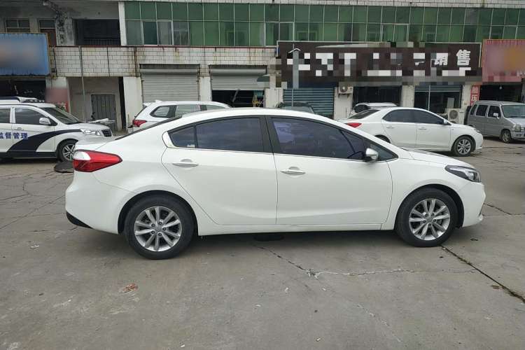 Used Kia K3 2016 1.6L Automatic GLS Right Side