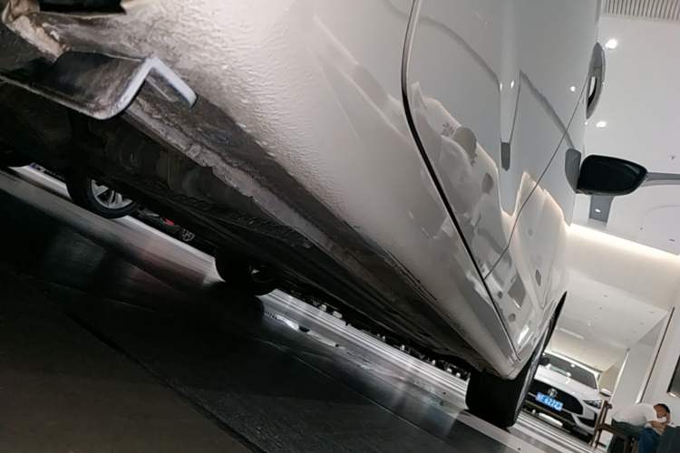 Used Kia K3 2016 1.6L Automatic GLS Right Side Sill