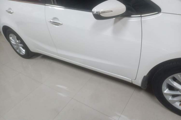 Used Kia K3 2016 1.6L Automatic GLS Right Side Sill