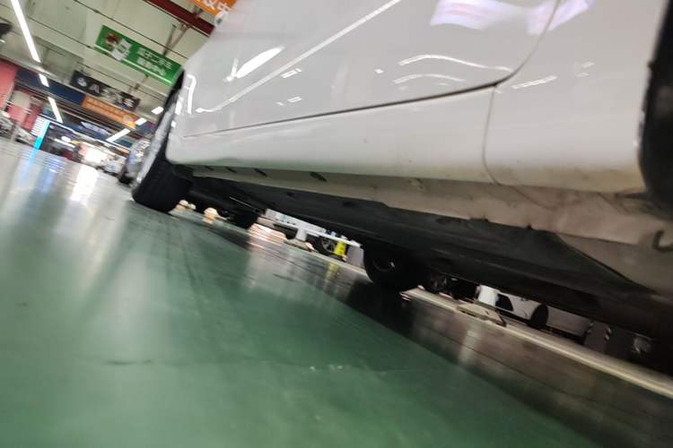 Used Kia K3 2016 1.6L Automatic GL Right Side Sill