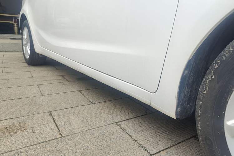 Used Kia K3 2016 1.6L Automatic GLS Right Side Sill