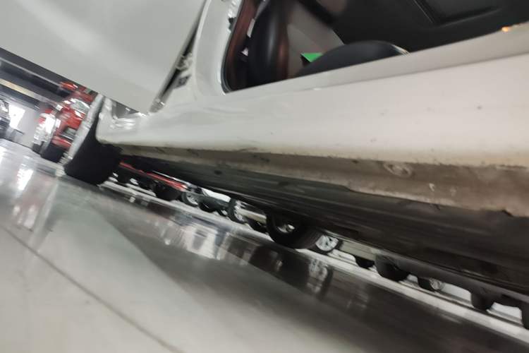 Used Kia K3 2016 1.6L Automatic GLS Right Side Sill