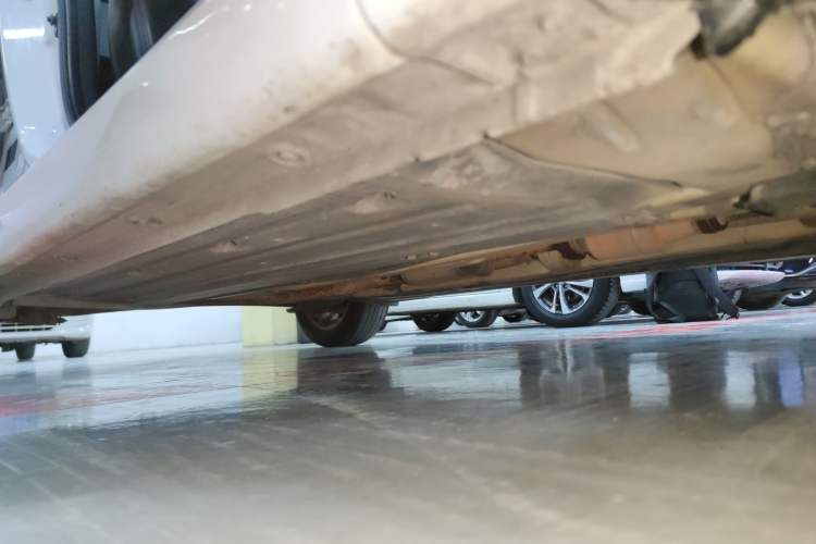 Used Kia K3 2016 1.6L Automatic GL Right Side Sill