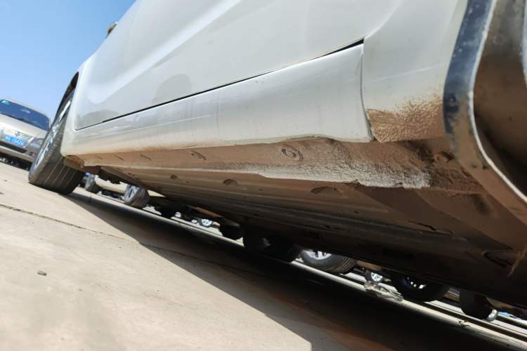 Used Kia K3 2016 1.6L Automatic GLS Right Side Sill
