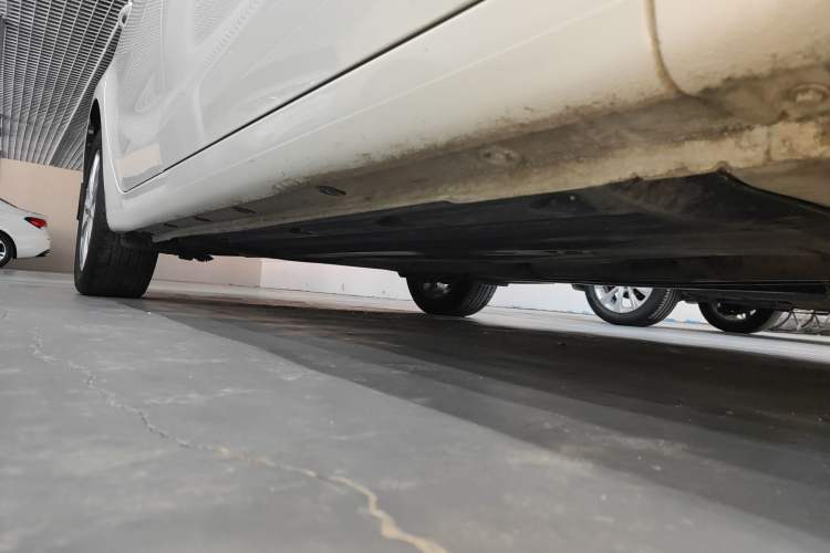 Used Kia K3 2016 1.6L Automatic GLS Right Side Sill