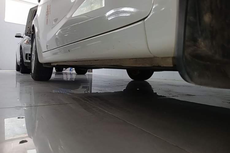 Used Kia K3 2016 1.6L Automatic GL Right Side Sill