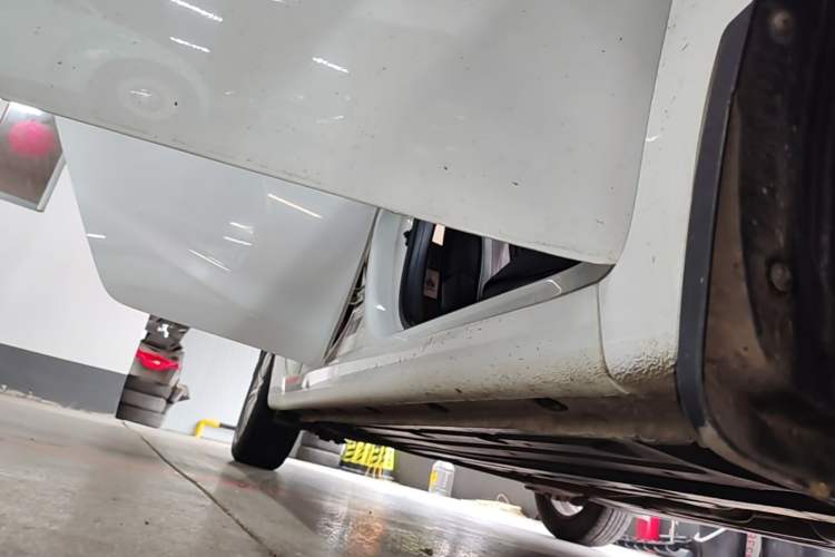 Used Kia K3 2016 1.6L Manual GL Right Side Sill