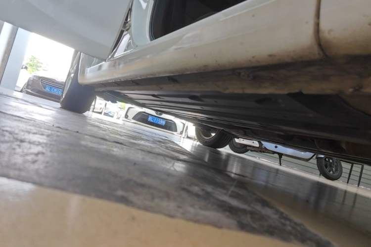 Used Kia K3 2016 1.6L Automatic GL Right Side Sill