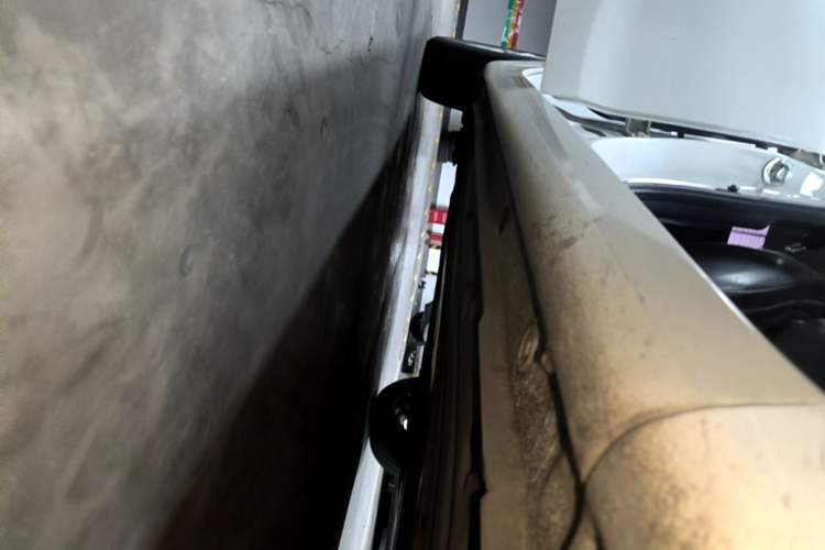 Used Kia K3 2016 1.6L Automatic GLS Right Side Sill