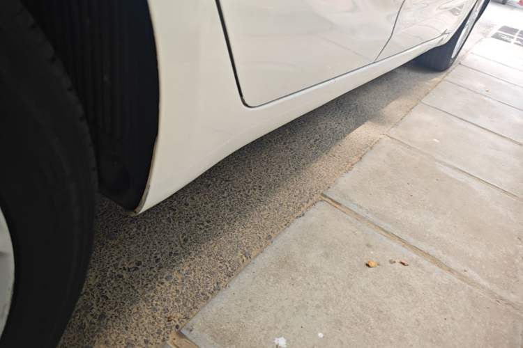 Used Kia K3 2016 1.6L Automatic GLS Right Side Sill
