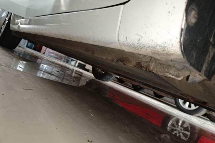 Used Kia K3 2016 1.6L Manual GLS Right Side Sill
