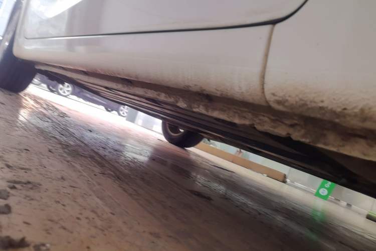Used Kia K3 2016 1.6L Automatic DLX Right Side Sill