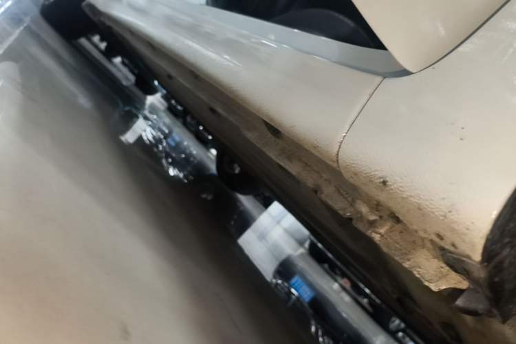 Used Kia K3 2016 1.6L Automatic GLS Right Side Sill
