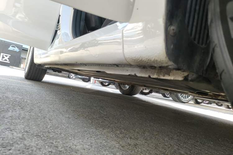 Used Kia K3 2016 1.6L Automatic GLS Right Side Sill