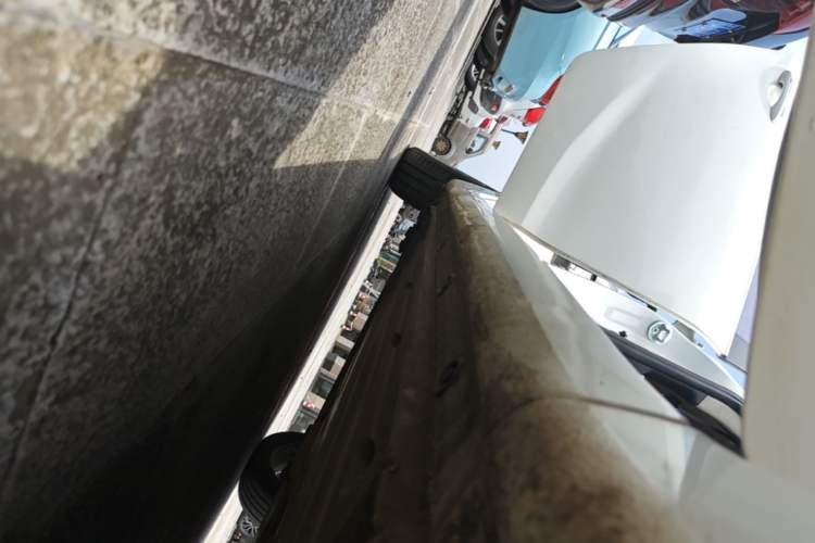 Used Kia K3 2016 1.6L Manual GLS Right Side Sill