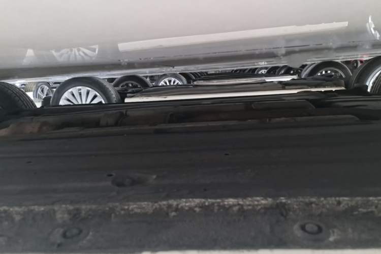 Used Kia K3 2016 1.6L Automatic GL Right Side Sill