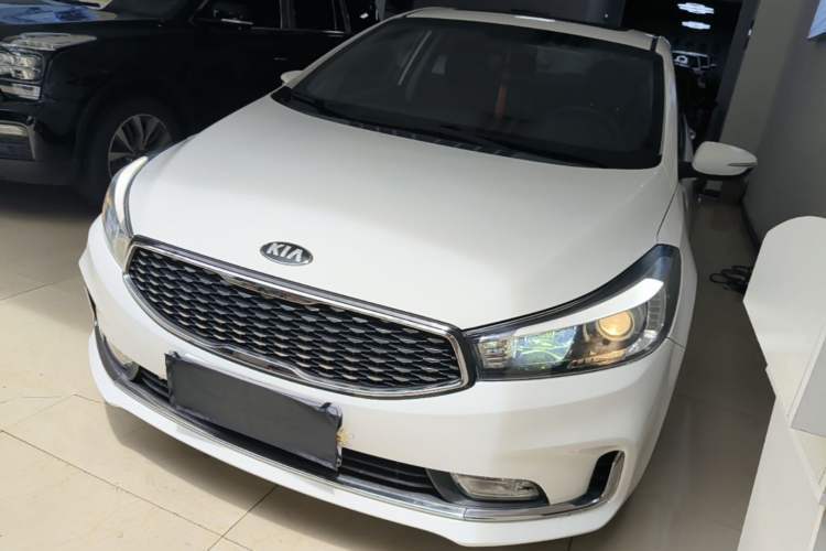 Used Kia K3 2016 1.6L Automatic GLS Guazi used car, China used car export, Used car for sale, Used  cars, Cheapest cars for sale