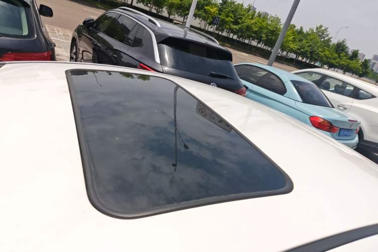 Used Kia K3 2016 1.6L Manual GLS Roof