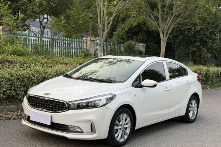 Used Kia K3 2016 1.6L Automatic with Sunroof Guazi used car, China used car export, Used car for sale, Used  cars, Cheapest cars for sale