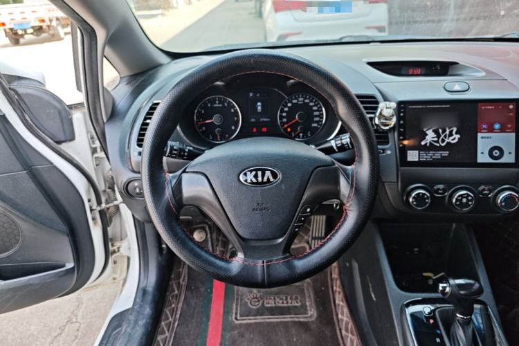 Used Kia K3 2016 1.6L Automatic GL Steering Wheel