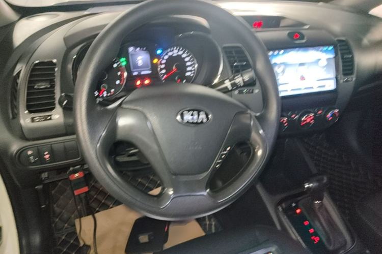 Used Kia K3 2016 1.6L Automatic GL Steering Wheel