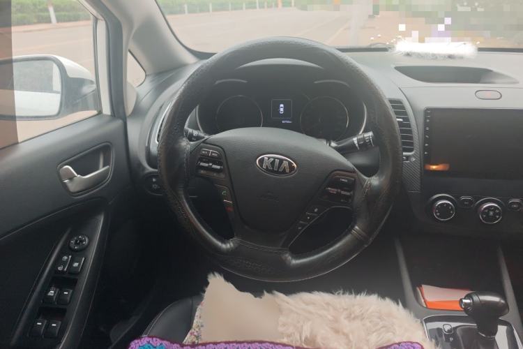 Used Kia K3 2016 1.6L Automatic GL Steering Wheel