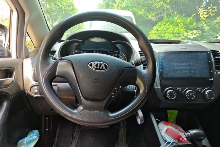 Used Kia K3 2016 1.6L Automatic GL Steering Wheel